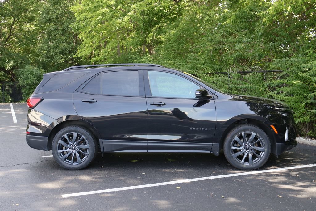 Certified 2024 Chevrolet Equinox RS AWD/4WD image 11