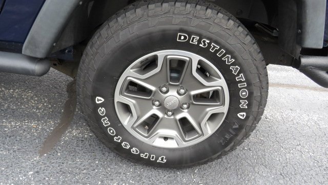 Used 2013 Jeep Wrangler Rubicon w/ Dual Top Group image 23