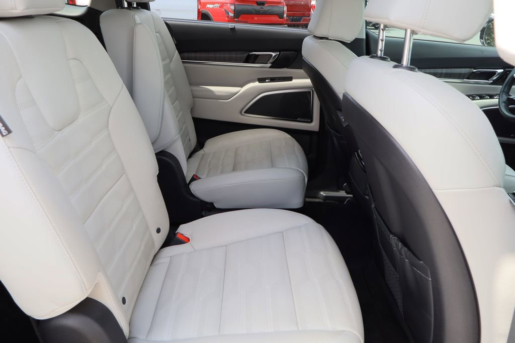 Used 2023 Kia Telluride SX Prestige AWD/4WD image 31