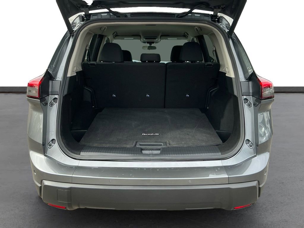 Used 2026 Nissan Rogue SV image 24