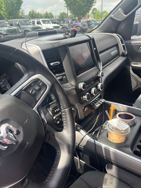 Used 2022 RAM 1500 Big Horn AWD/4WD image 10
