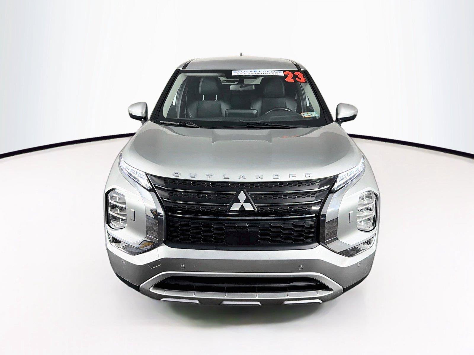 Used 2023 Mitsubishi Outlander SE AWD/4WD image 13