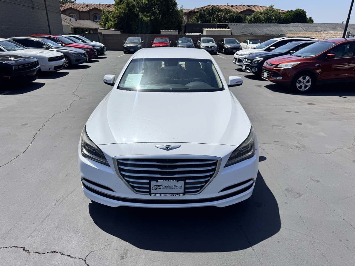 Used 2015 Hyundai Genesis 3.8 RWD image 11