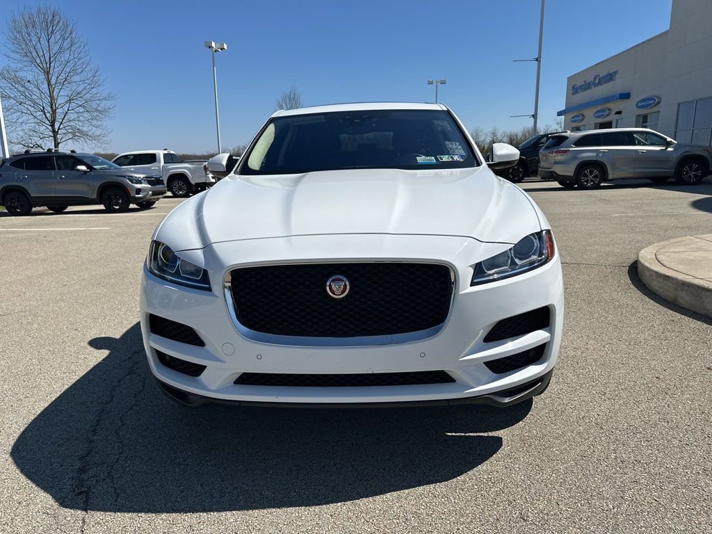 Used 2019 Jaguar F-PACE Premium image 8