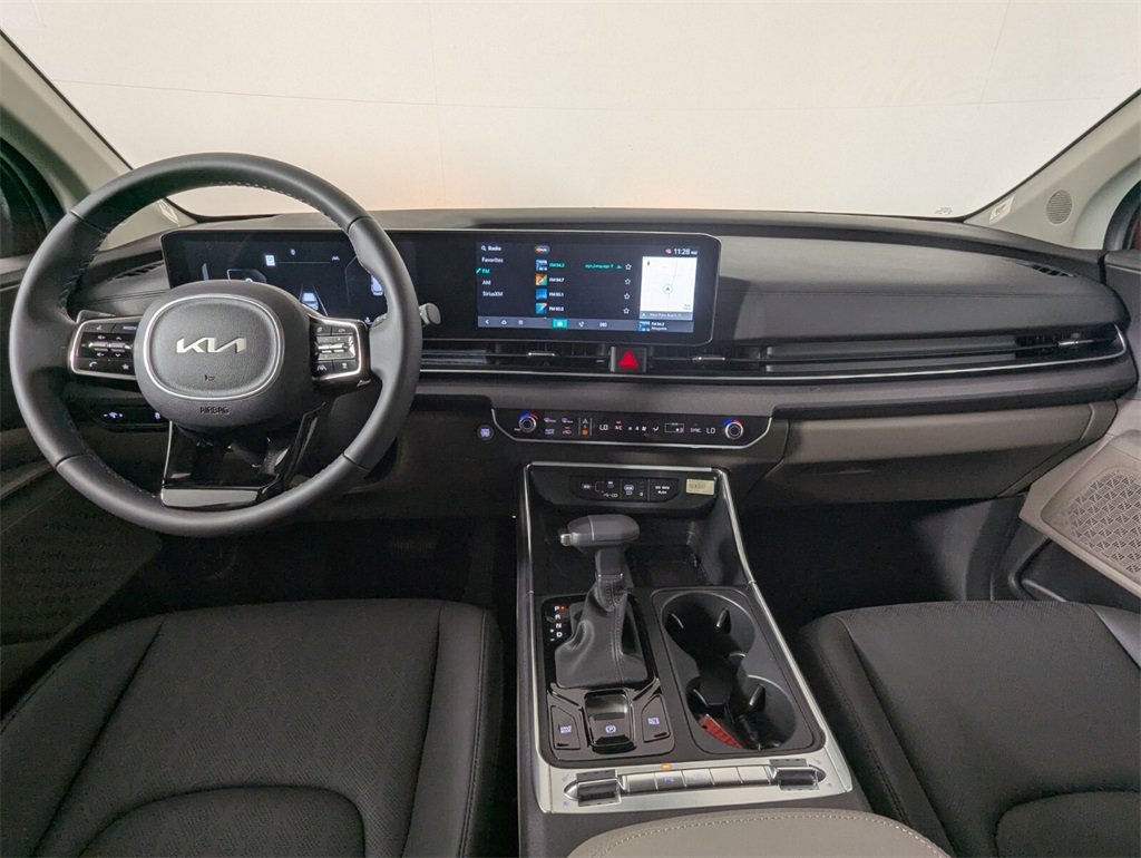 New 2026 Kia Carnival SX image 16