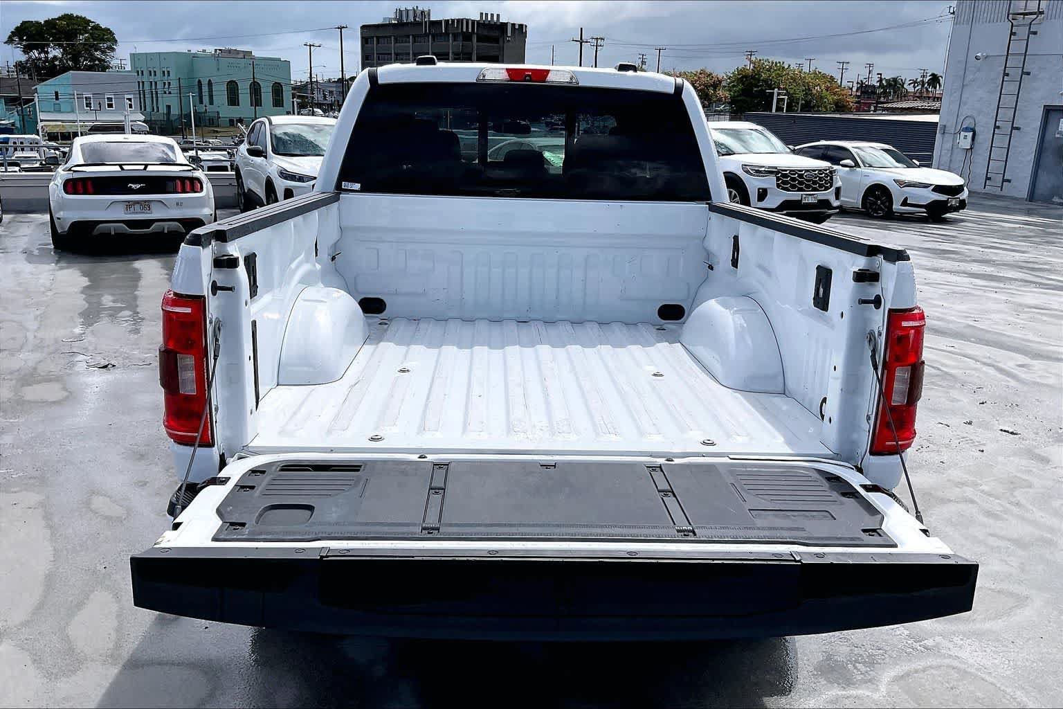 Used 2022 Ford F150 XLT w/ Equipment Group 302A High AWD/4WD image 18