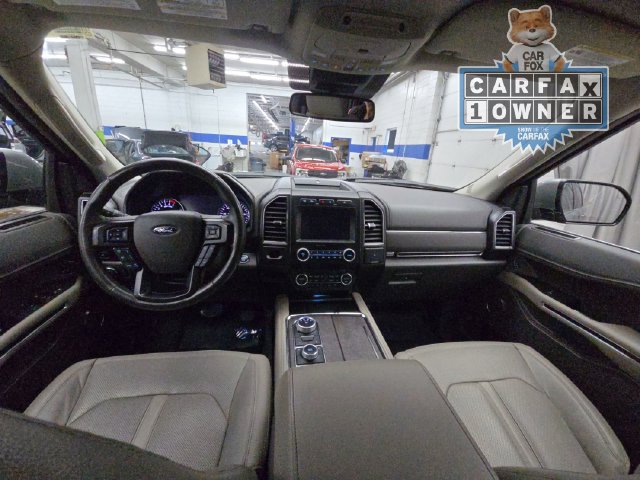 Used 2019 Ford Expedition Limited w/ Equipment Group 301A AWD/4WD image 29