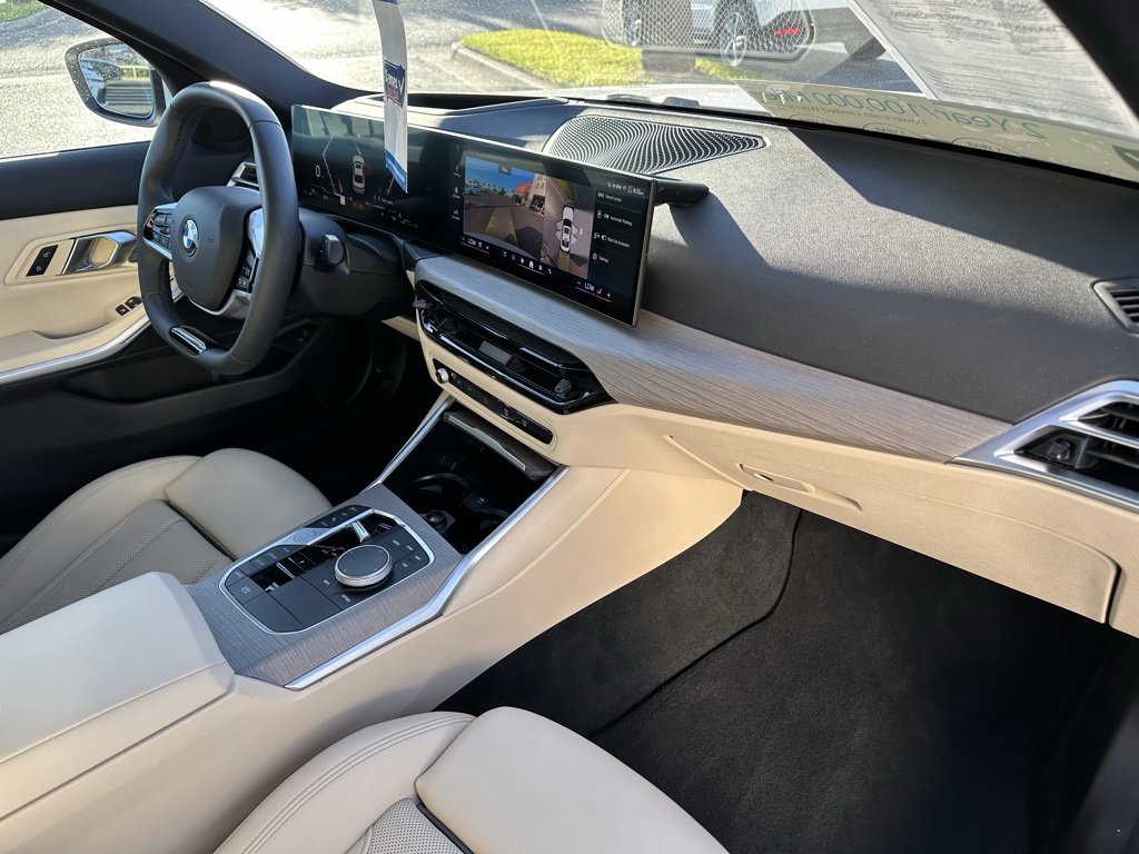 Used 2025 BMW 330i Sedan w/ Premium Package image 23