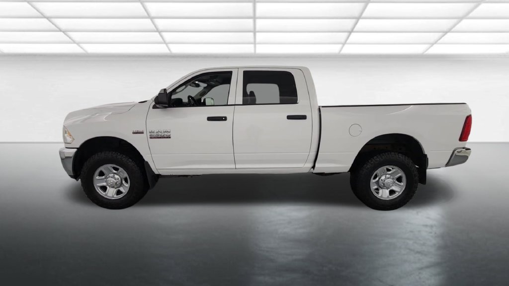 Used 2015 RAM 2500 Tradesman w/ Chrome Appearance Group AWD/4WD image 4
