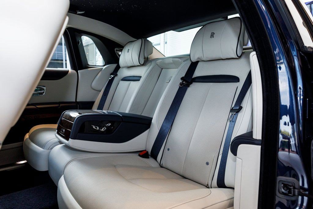 Used 2021 Rolls-Royce Ghost image 34