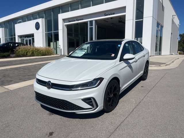 New 2026 Volkswagen Jetta SE FWD image 1