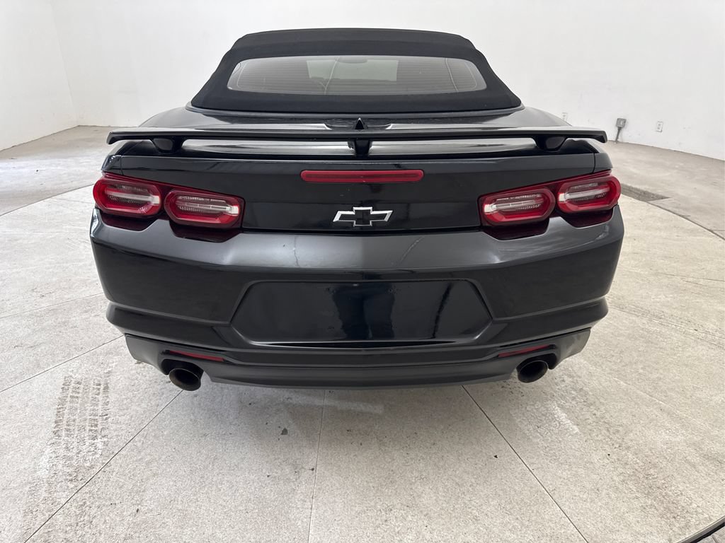 Used 2021 Chevrolet Camaro LT RWD image 23