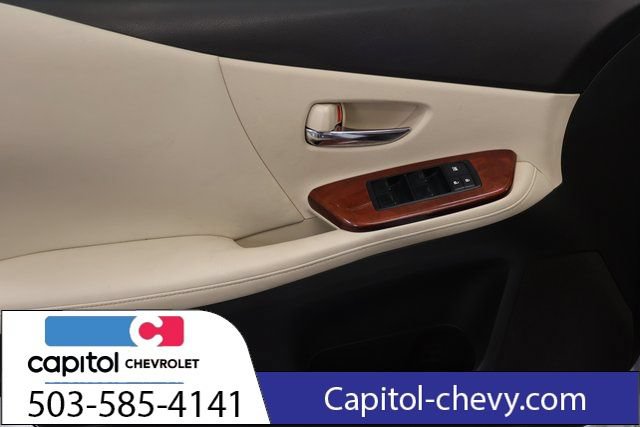 Used 2010 Lexus HS 250h w/ Preferred Accessory Package FWD image 10