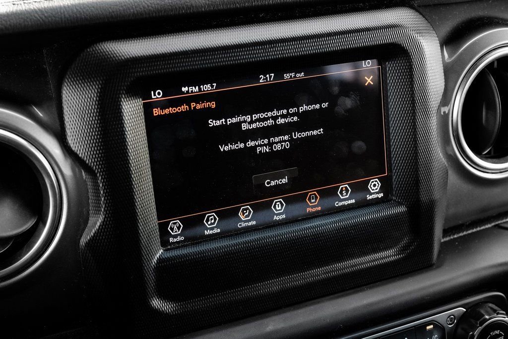 Used 2020 Jeep Wrangler Unlimited Sahara image 40