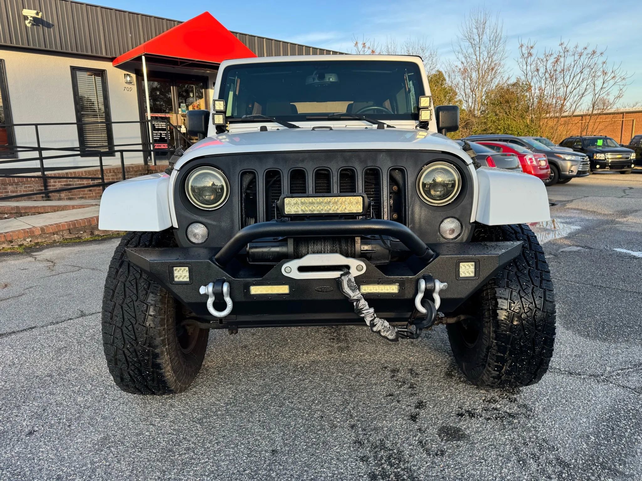 Used 2017 Jeep Wrangler Unlimited Sahara image 4
