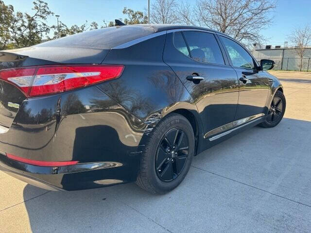 Used 2011 Kia Optima EX image 10