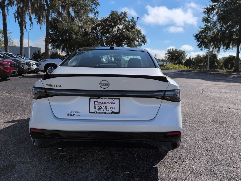 New 2027 Nissan Sentra SR w/ Floor Mat Package FWD image 5