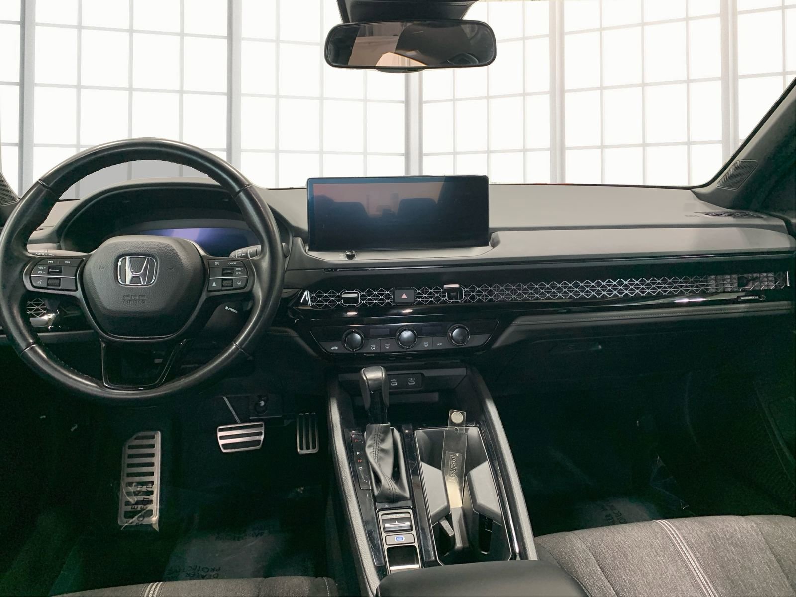 Used 2024 Honda Accord Sport image 25