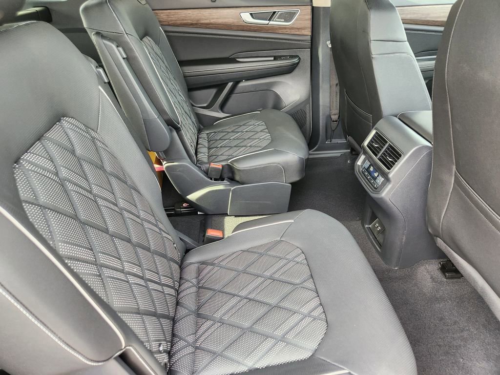 New 2026 Volkswagen Atlas SEL Premium R-Line image 22