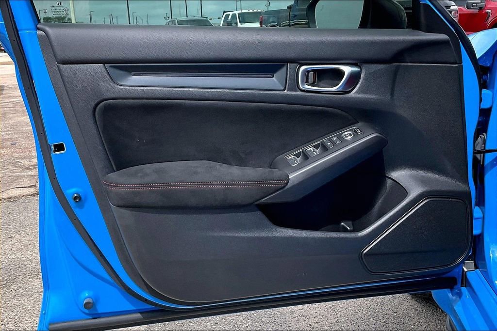 Used 2025 Honda Civic Type R image 17