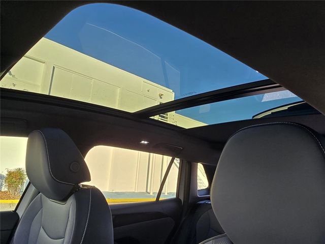 New 2026 Volkswagen Tiguan SE R-Line image 20