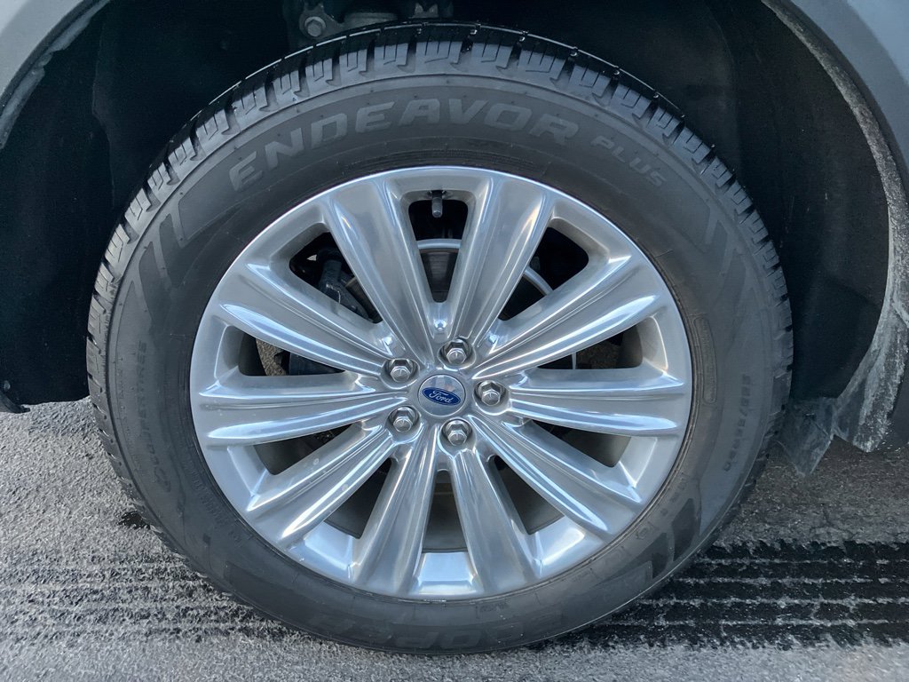 Certified 2021 Ford Explorer Limited w/ Equipment Group 301A image 9