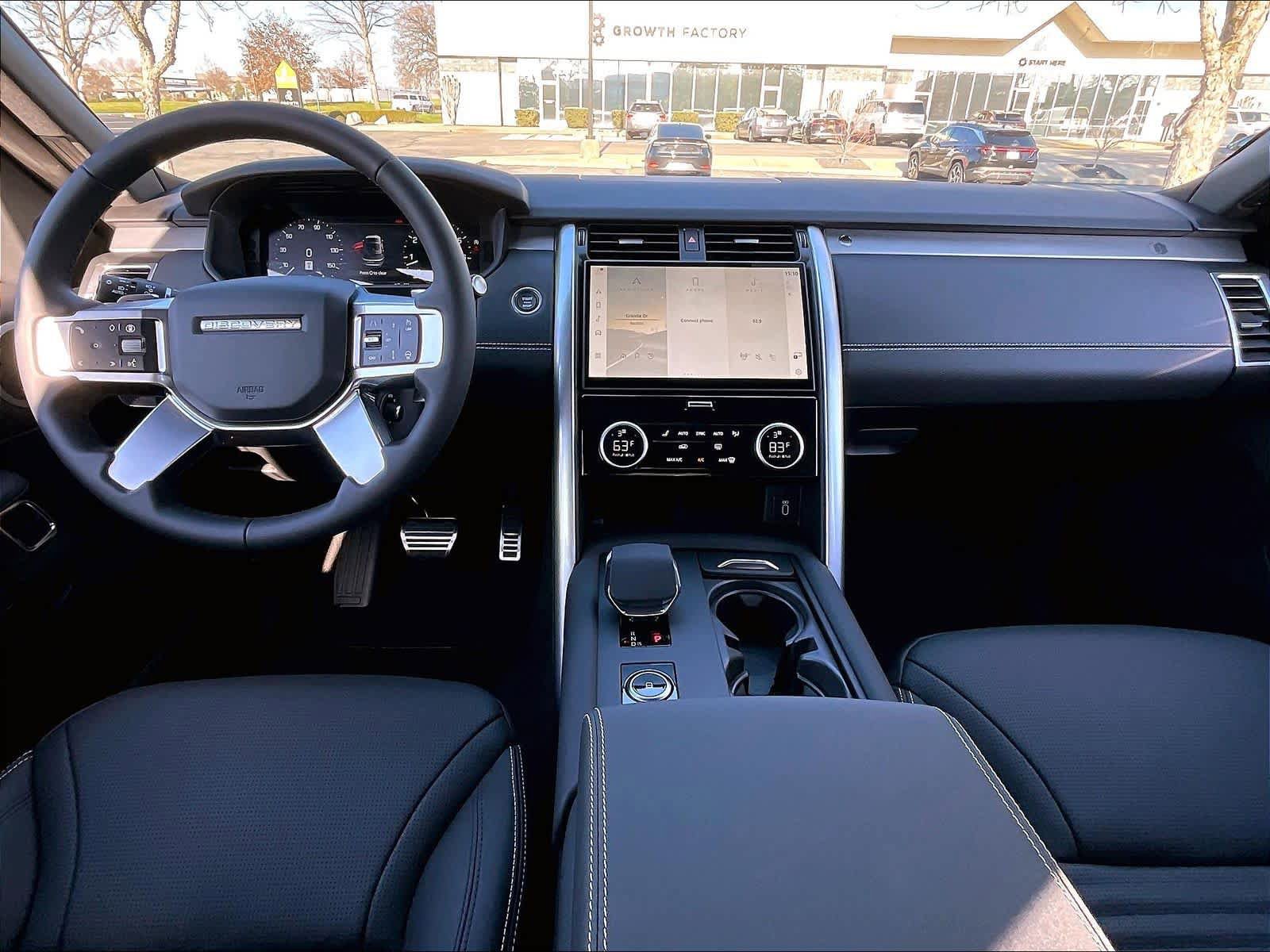 New 2026 Land Rover Discovery Limited Edition AWD/4WD image 7