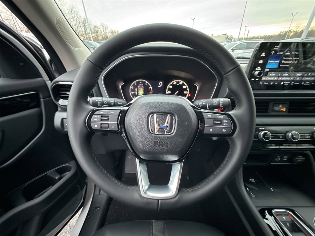 New 2025 Honda Pilot EX-L image 11