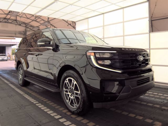 Certified 2025 Ford Expedition Max Active RWD image 8