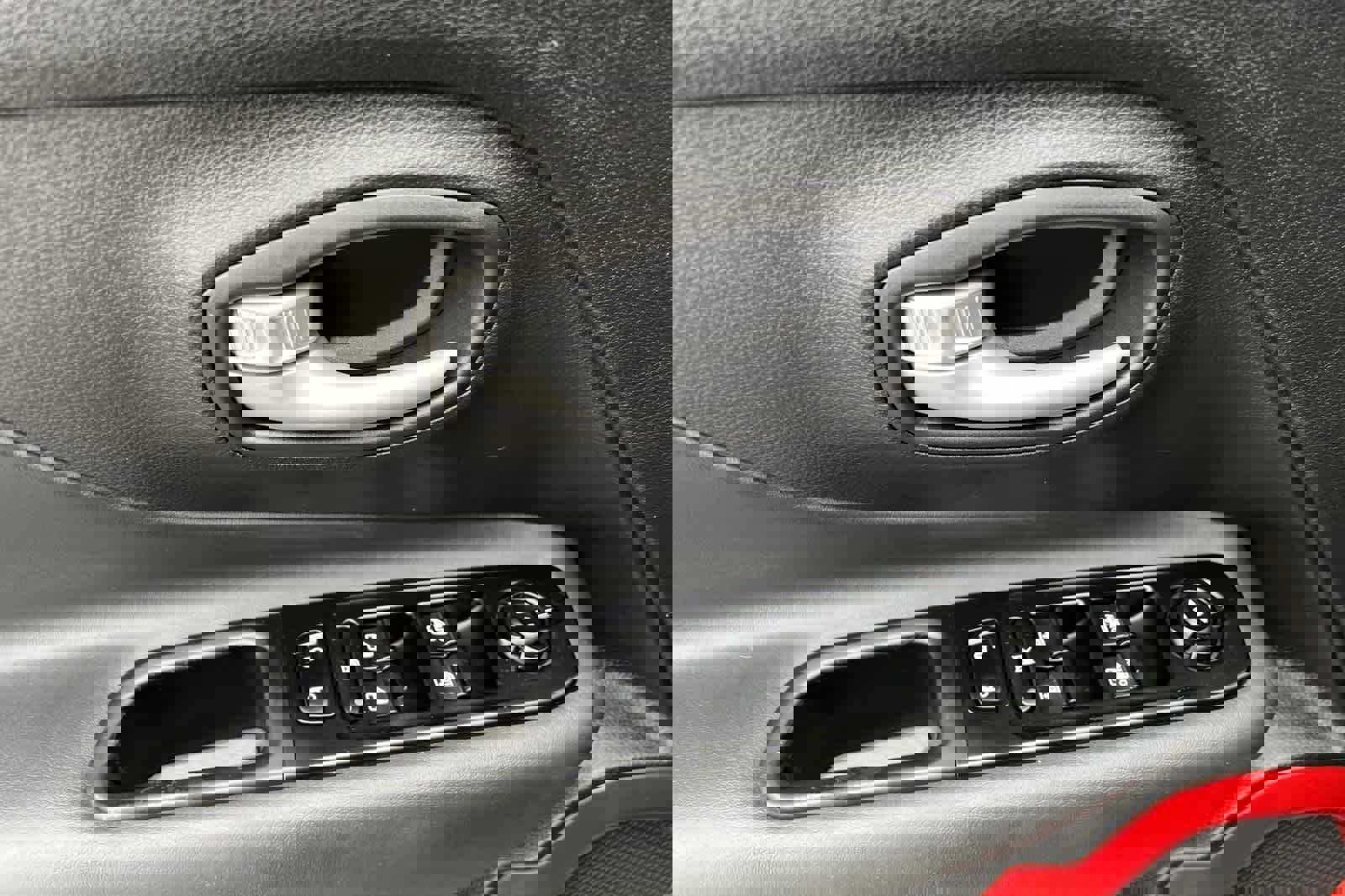 Used 2023 Jeep Renegade Trailhawk w/ Trailhawk Elite Group image 14