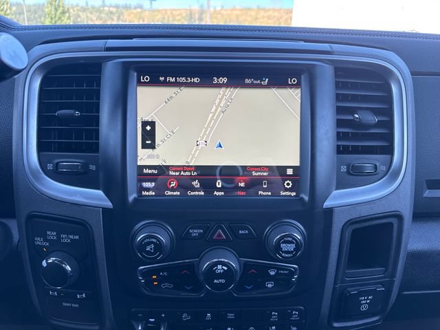 Used 2018 RAM 2500 Power Wagon w/ Leather & Luxury Group AWD/4WD image 25