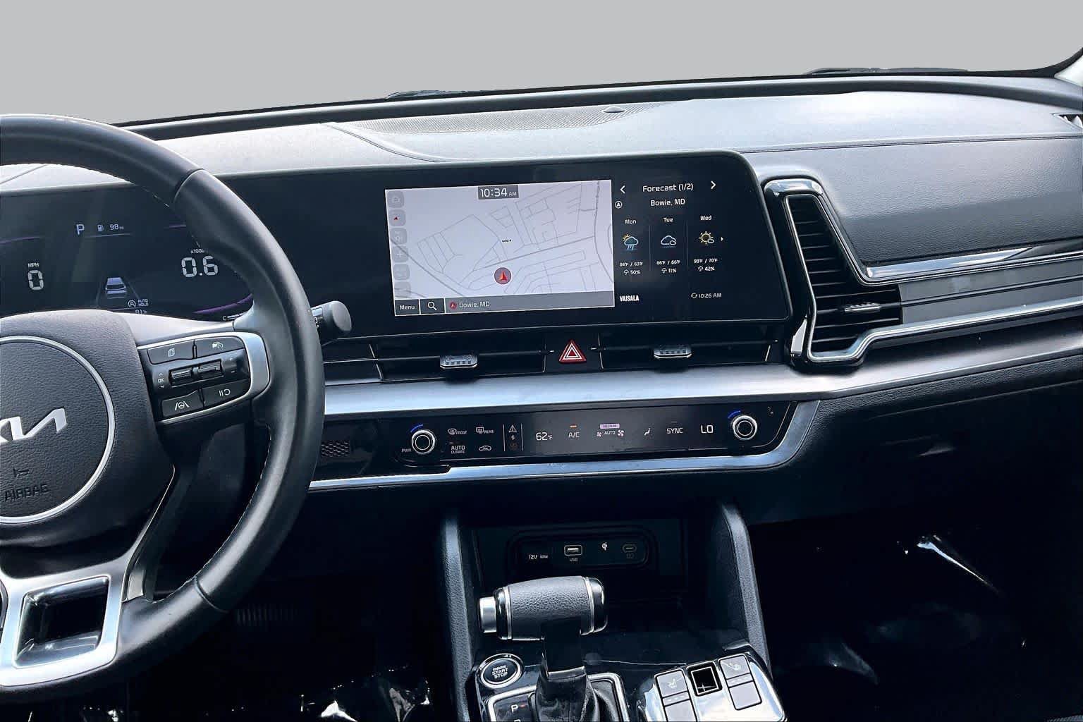Used 2024 Kia Sportage EX FWD image 7