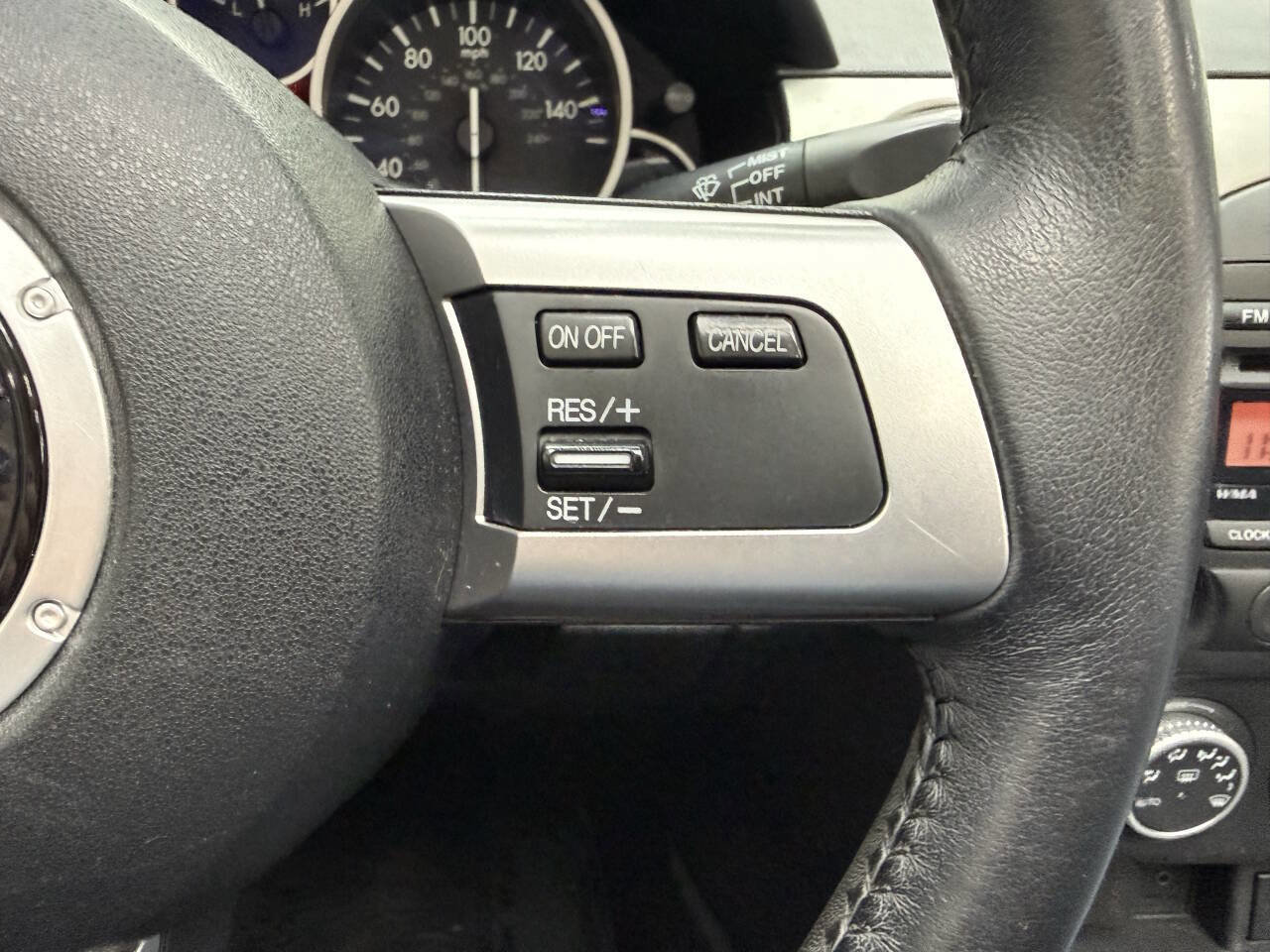 Used 2009 MAZDA MX-5 Miata Grand Touring w/ Premium Pkg RWD image 21