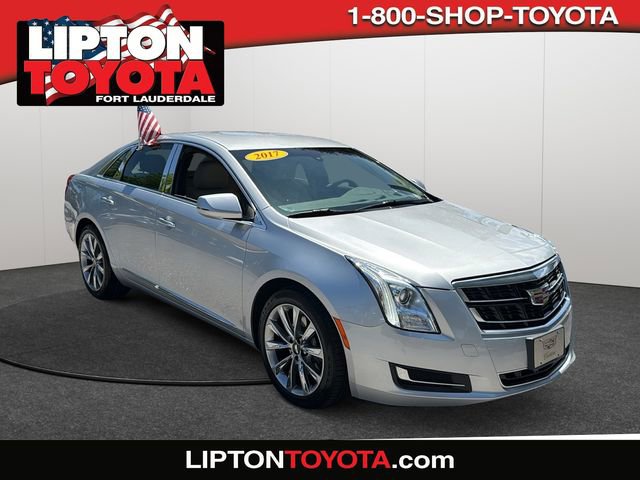 Used 2017 Cadillac XTS FWD image 1