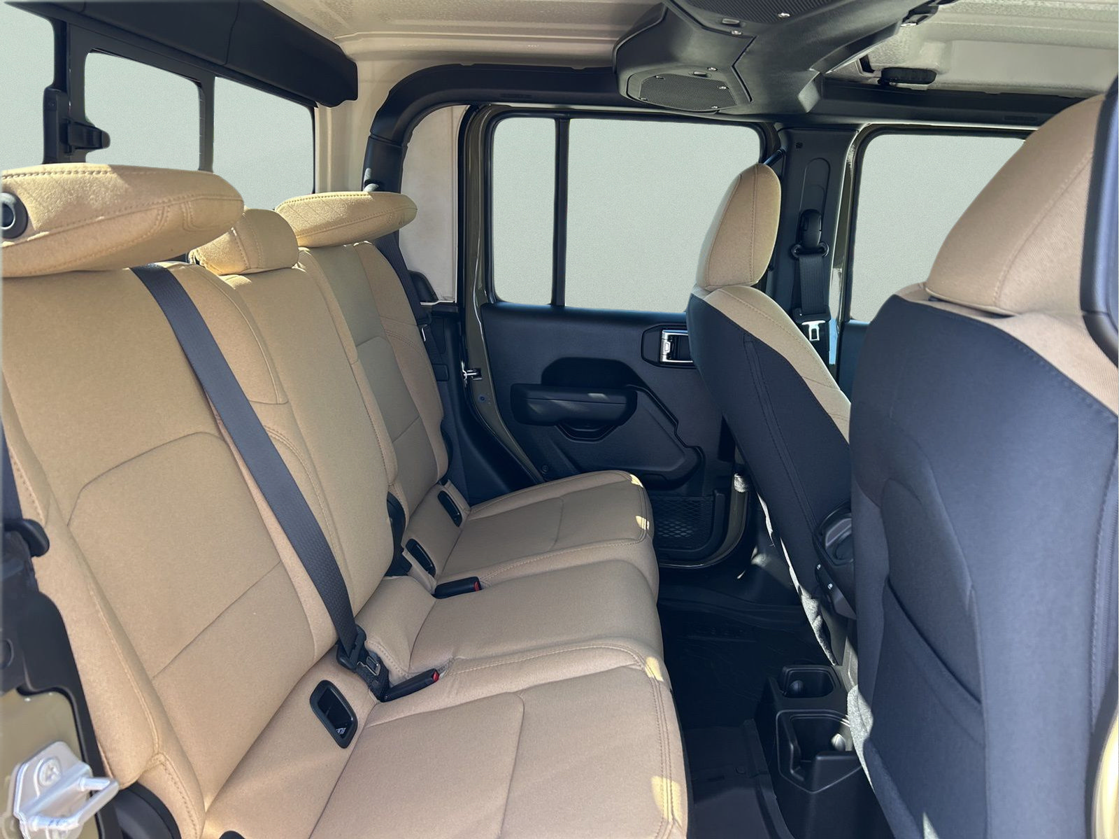 New 2026 Jeep Gladiator Willys AWD/4WD image 13