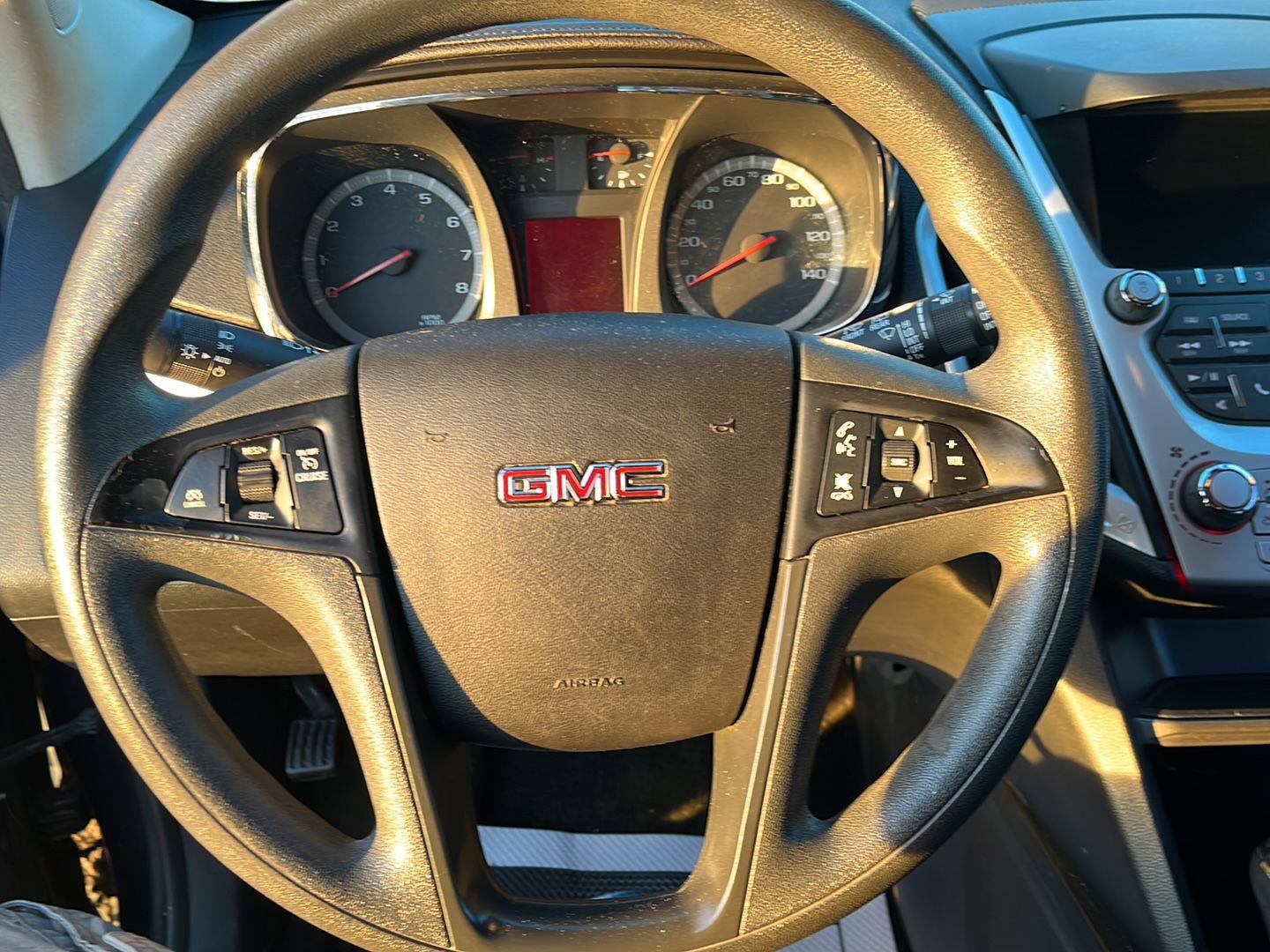 Used 2017 GMC Terrain SLE image 12