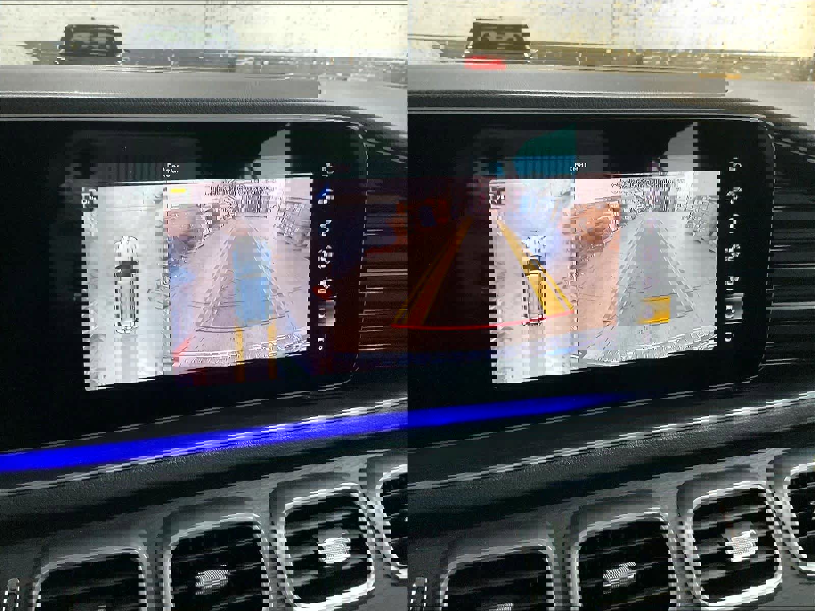 Used 2022 Mercedes-Benz GLE 350 4MATIC image 23