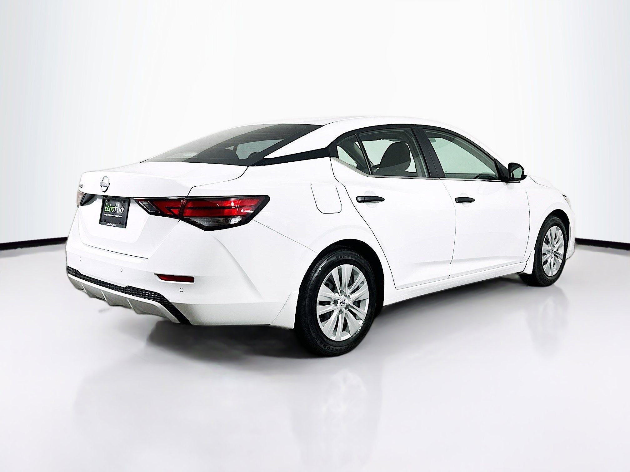 Used 2025 Nissan Sentra S image 9