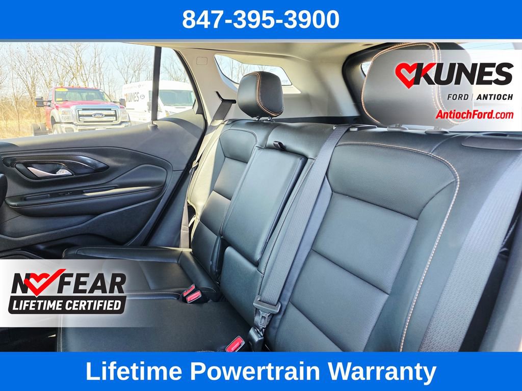 Used 2023 GMC Terrain AT4 image 21