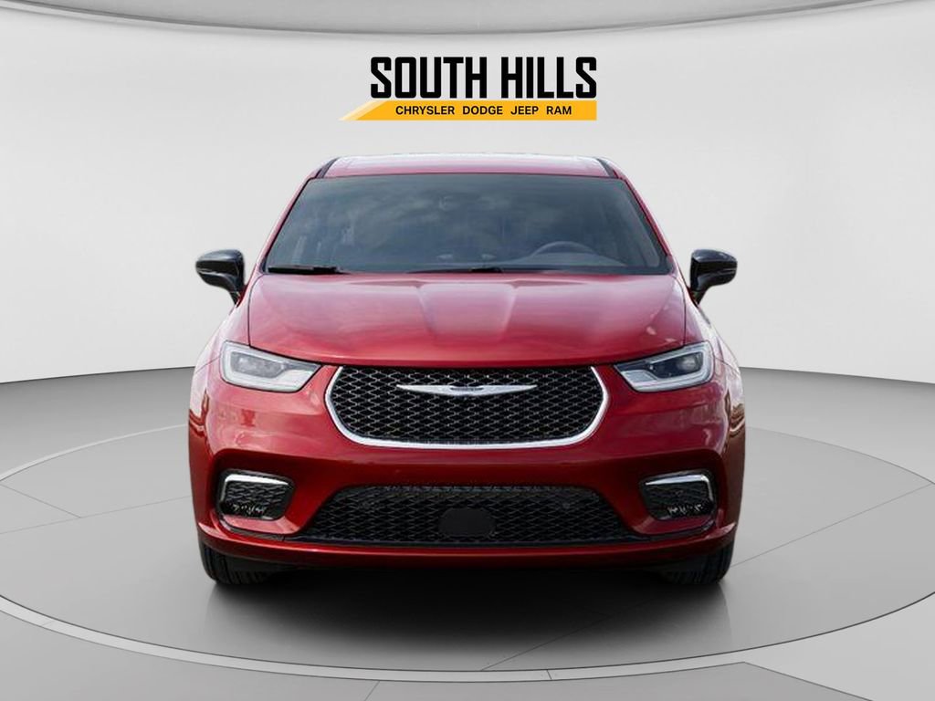 New 2026 Chrysler Pacifica Select AWD/4WD image 6