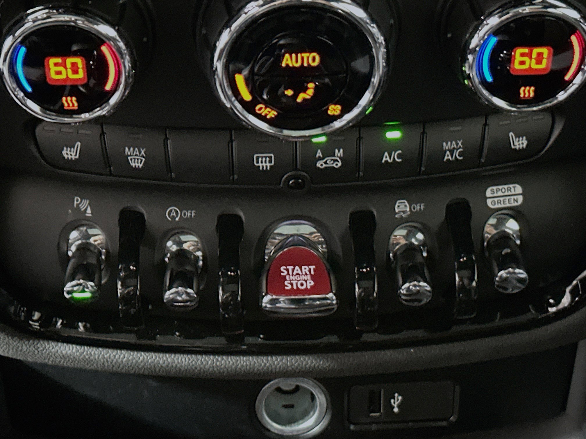 Used 2024 MINI Cooper Clubman S w/ MINI Untold Edition image 19