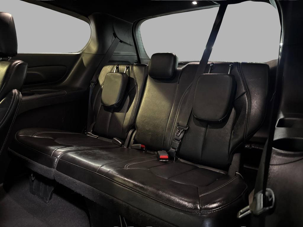 Used 2025 Chrysler Pacifica Select image 25