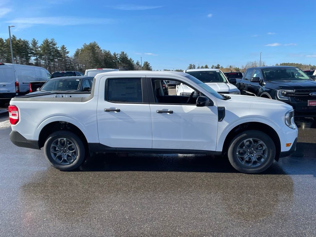 New 2026 Ford Maverick XLT AWD/4WD image 3