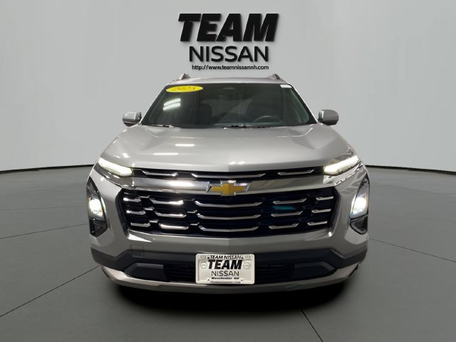 Used 2025 Chevrolet Equinox LT w/ Convenience Package II AWD/4WD image 2