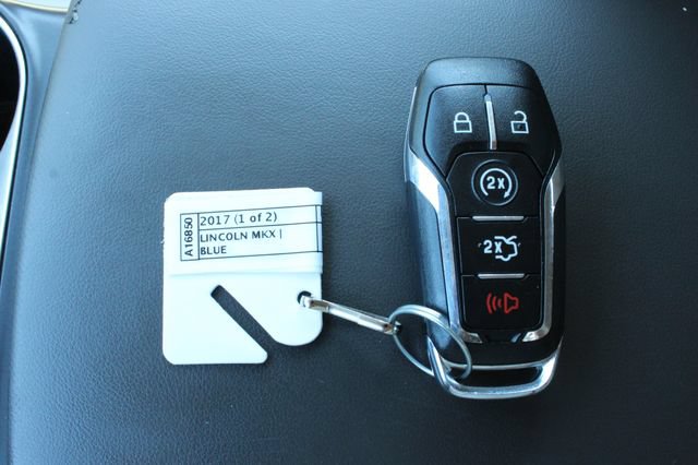 Used 2017 Lincoln MKX Reserve w/ Lincoln MKX Climate Package AWD/4WD image 30