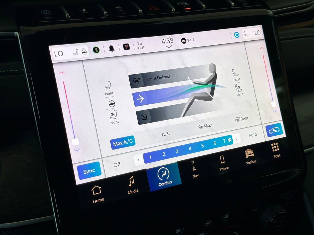 Used 2024 Jeep Grand Cherokee Limited 4xe w/ Luxury Tech Group II image 8