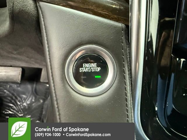 Used 2020 Cadillac Escalade ESV Platinum AWD/4WD image 33