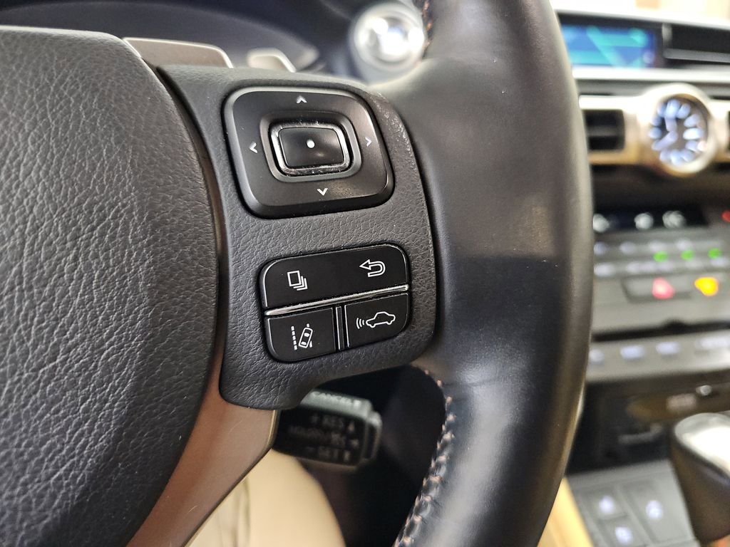 Used 2019 Lexus RC 350 AWD w/ Premium Package image 17