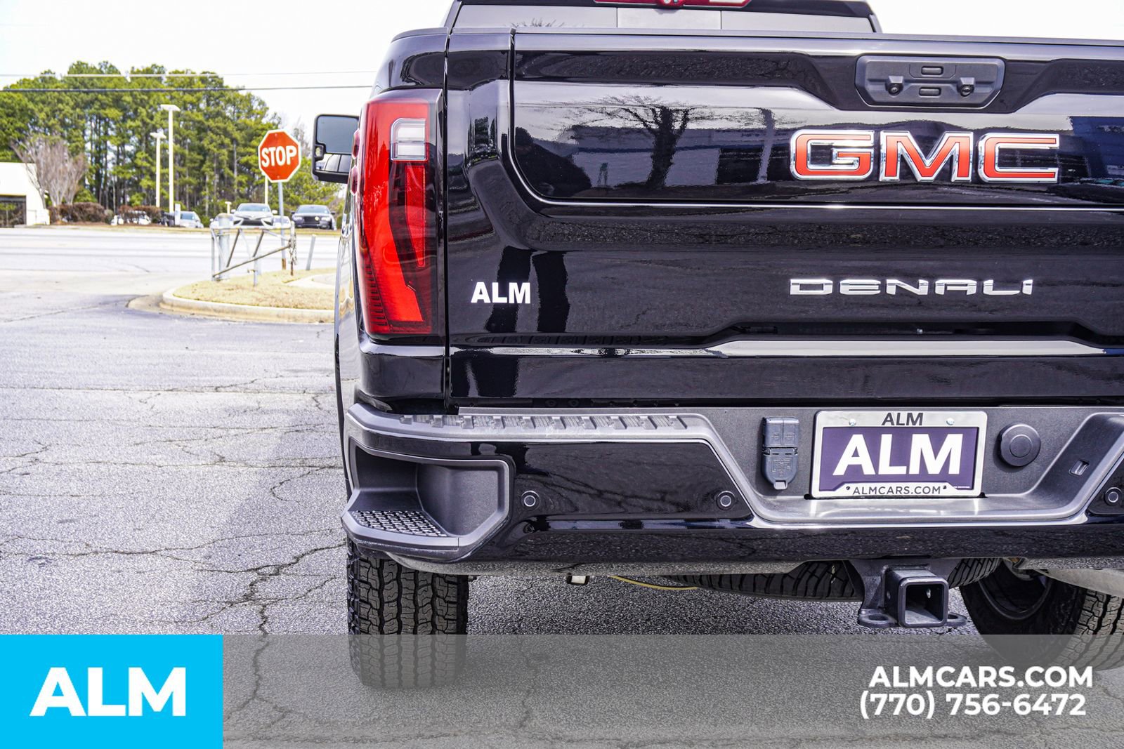 Used 2024 GMC Sierra 2500 Denali w/ Denali Reserve Package image 17