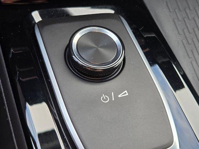 Certified 2025 Buick Enclave Preferred image 20